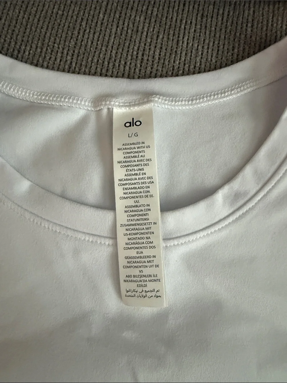 ALO Yoga Finesse Long-Sleeve Crop Top NWOT